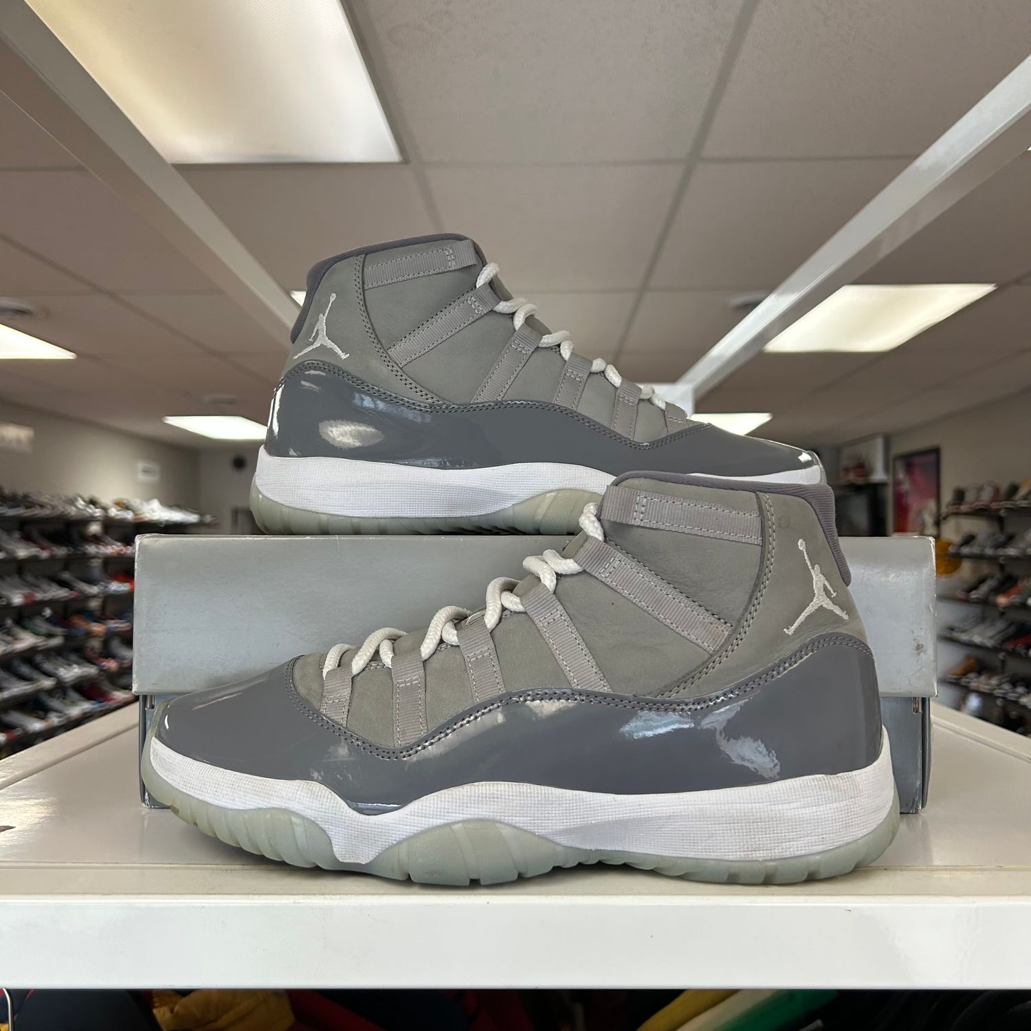 PO3 AIR JORDAN 11 COOL GREY SIZE 9.5