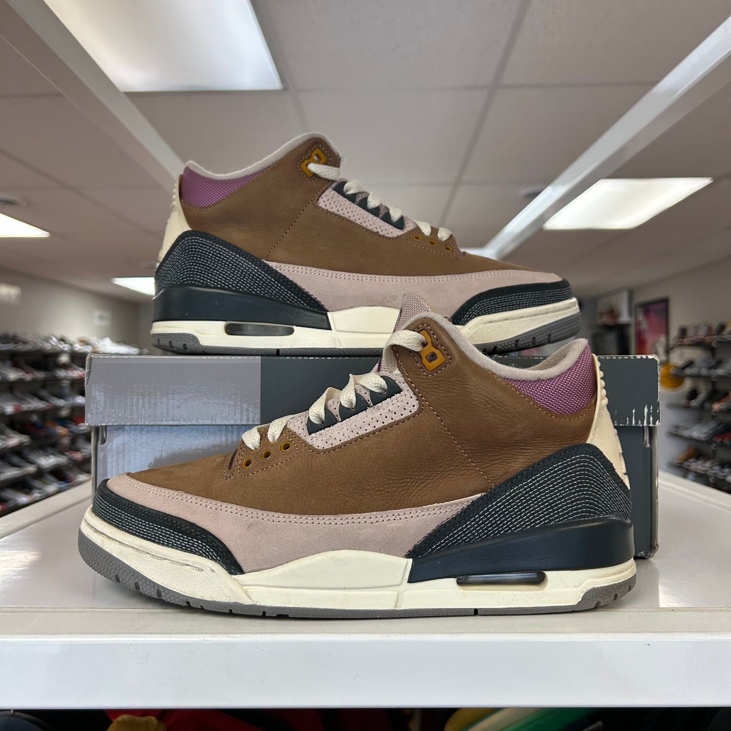 PO2 AIR JORDAN 3 RETRO WINTERIZED ARCHAEO BROWN SIZE 8.5