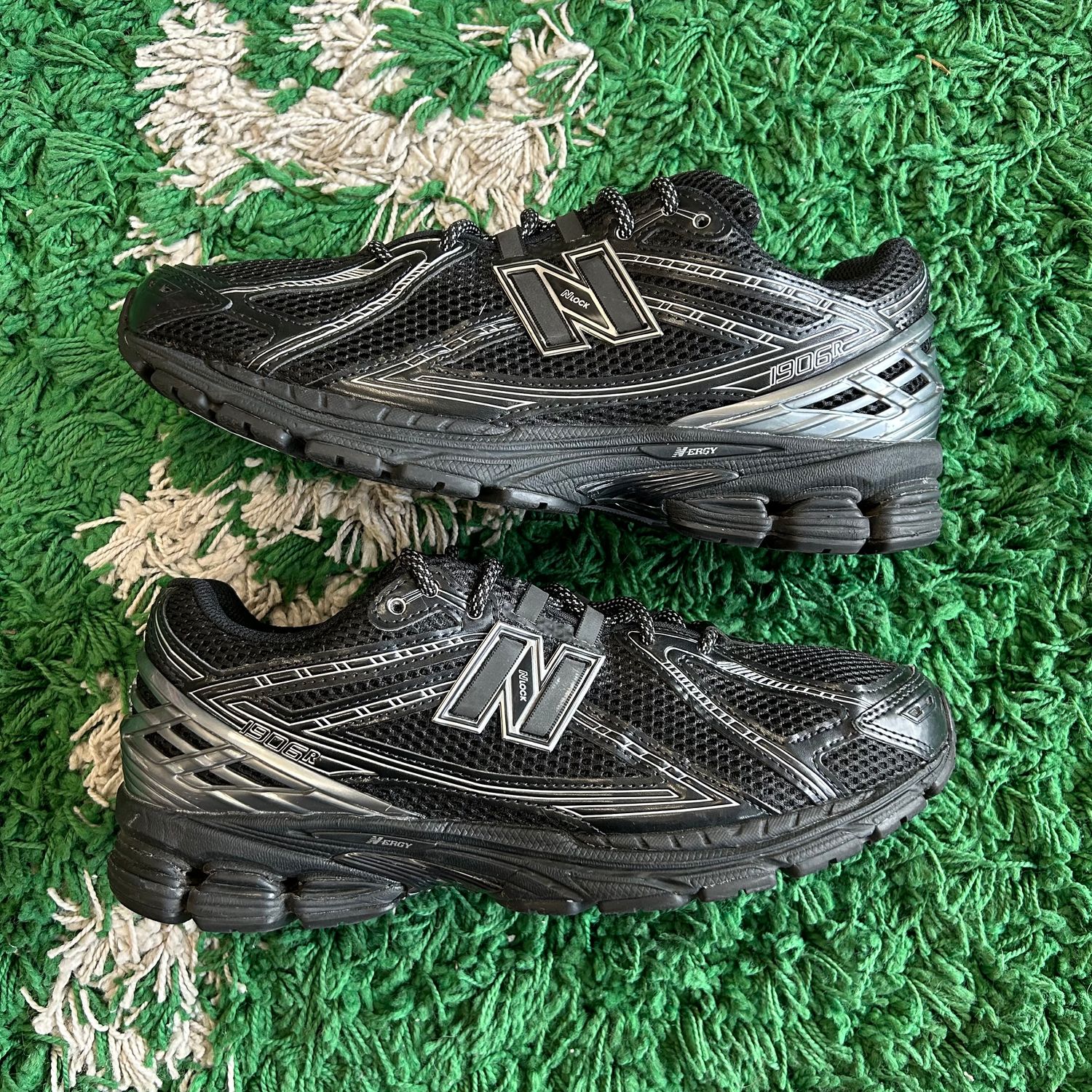 PONB NEW BALANCE 1906R BLACK/SILVER SIZE 11