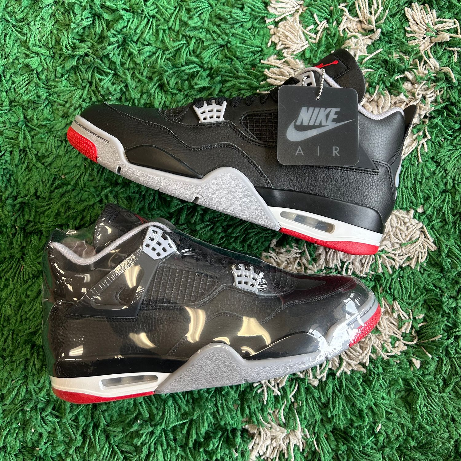 NEW AIR JORDAN 4 RETRO BRED REIMAGINED SIZE 11 (B GRADE PAIR) (NO BOX)