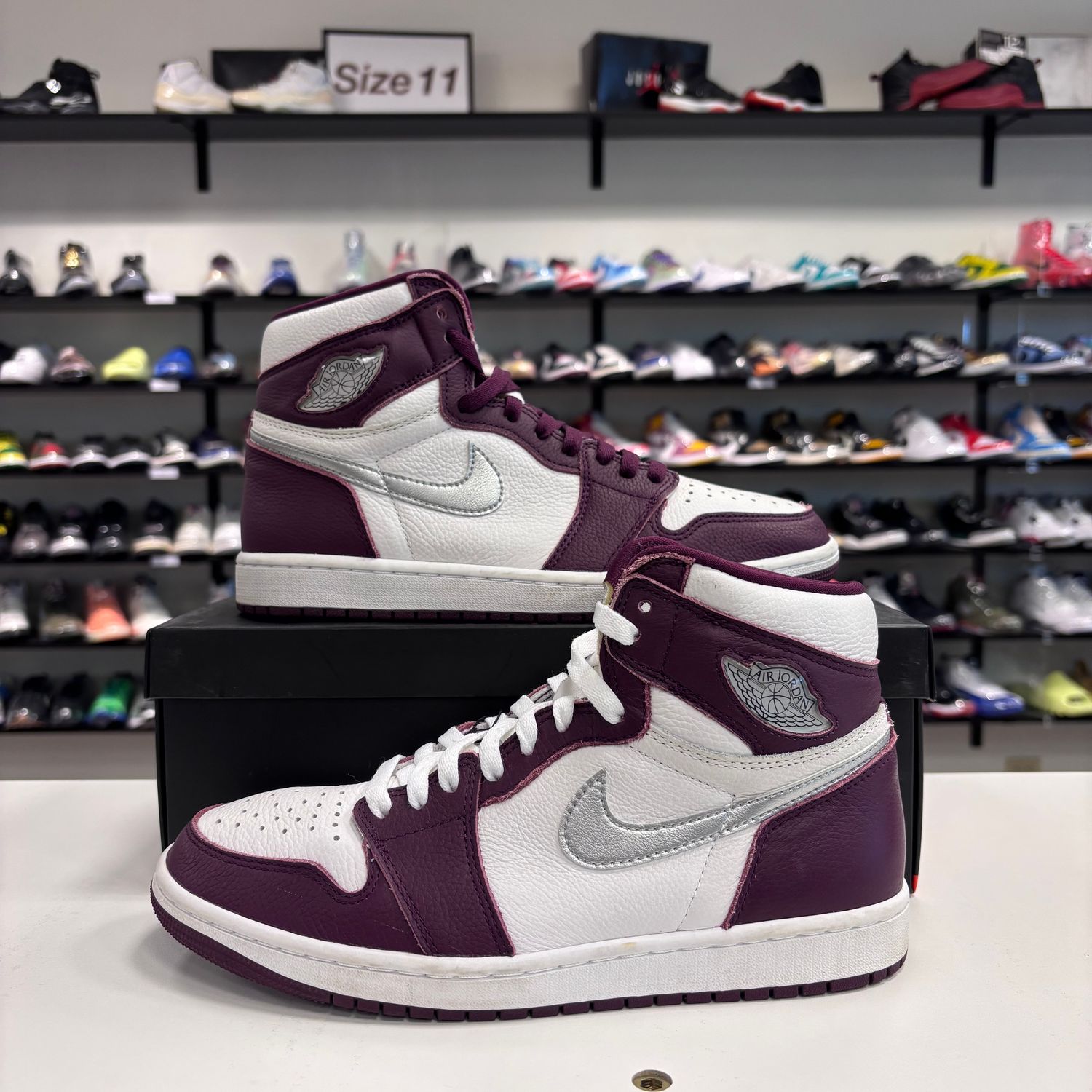 PO AIR JORDAN 1 RETRO HIGH OG BORDEAUX SIZE 8.5