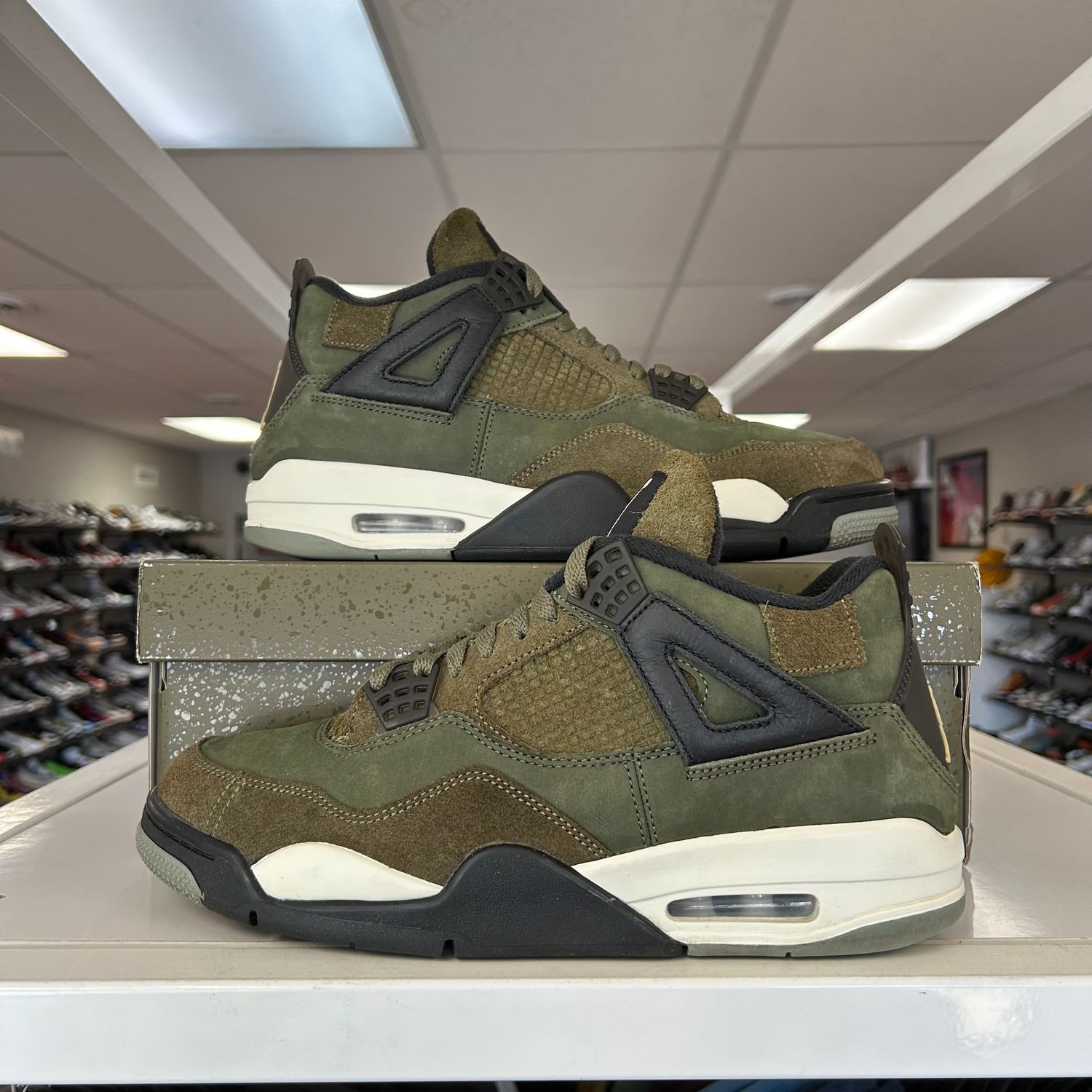 PO2 AIR JORDAN 4 CRAFT MEDIUM OLIVE SIZE 11