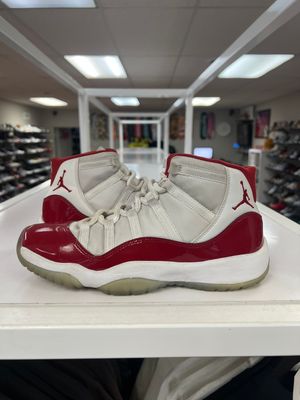 PONB AIR JORDAN 11 CHERRY SIZE 7Y