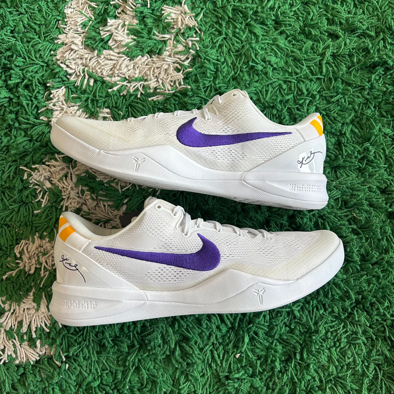 PONB NIKE KOBE 8 PROTRO LAKERS HOME SIZE 14