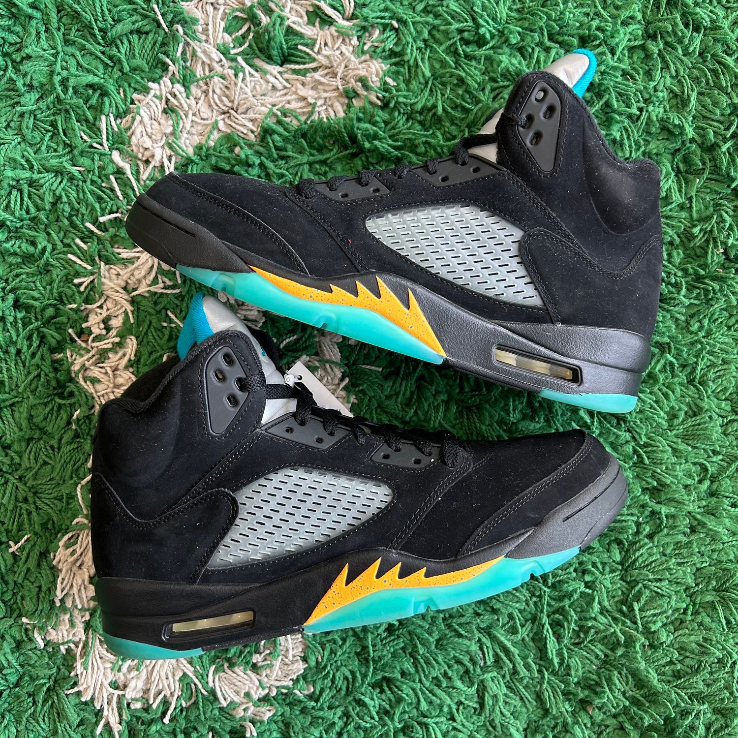 PO NB AIR JORDAN 5 AQUA SIZE 12