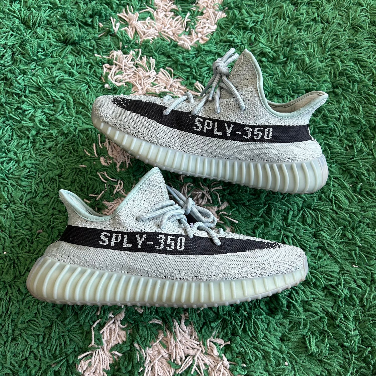 PO NB ADIDAS YEEZY 350 V2 SALT SIZE 9.5