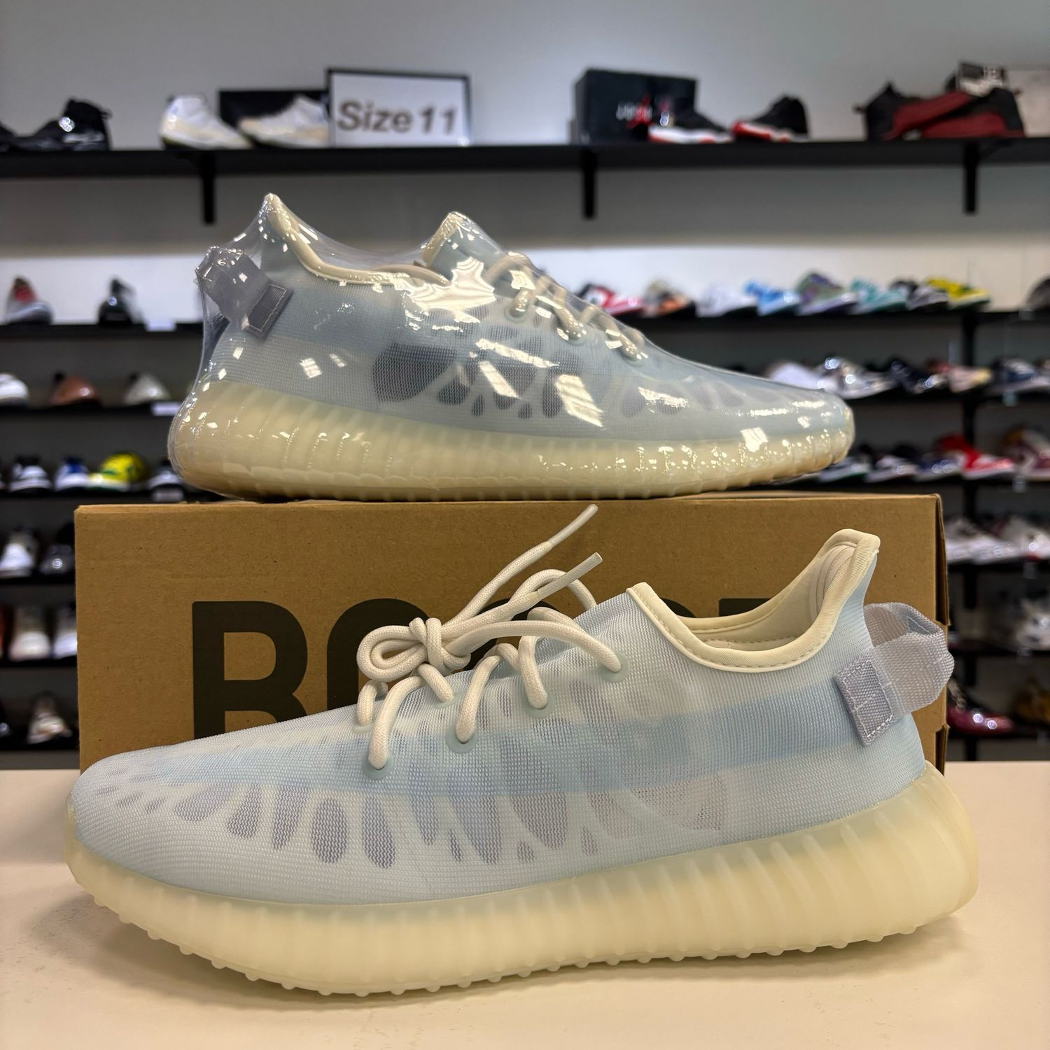 NEW ADIDAS YEEZY 350 V2 MONO ICE