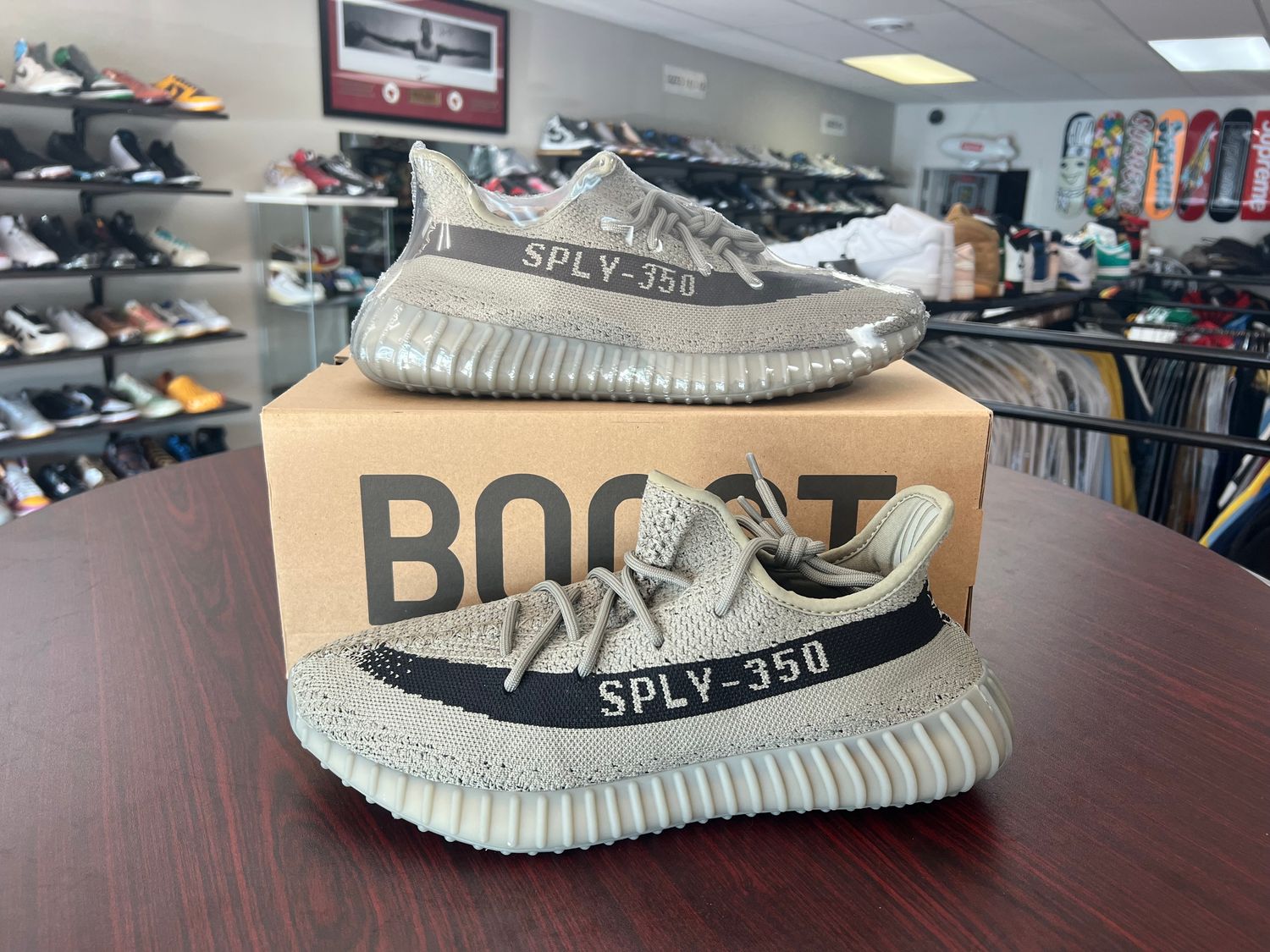NEW ADIDAS YEEZY 350 V2 SLATE