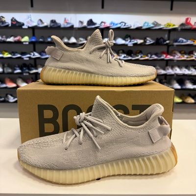 NEW ADIDAS YEEZY 350 V2 SESAME