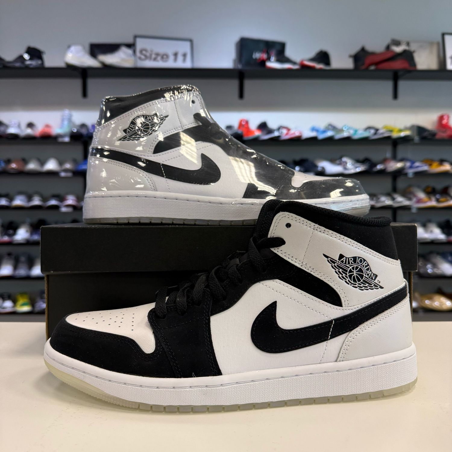 NEW AIR JORDAN 1 MID DIAMOND SHORTS (SX)