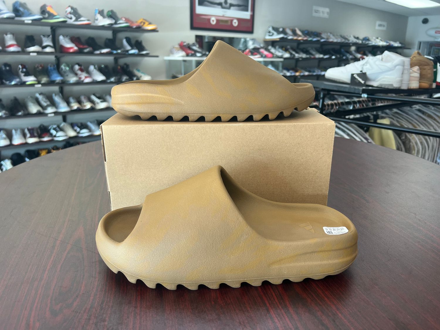 NEW ADIDAS YEEZY SLIDE OCHRE