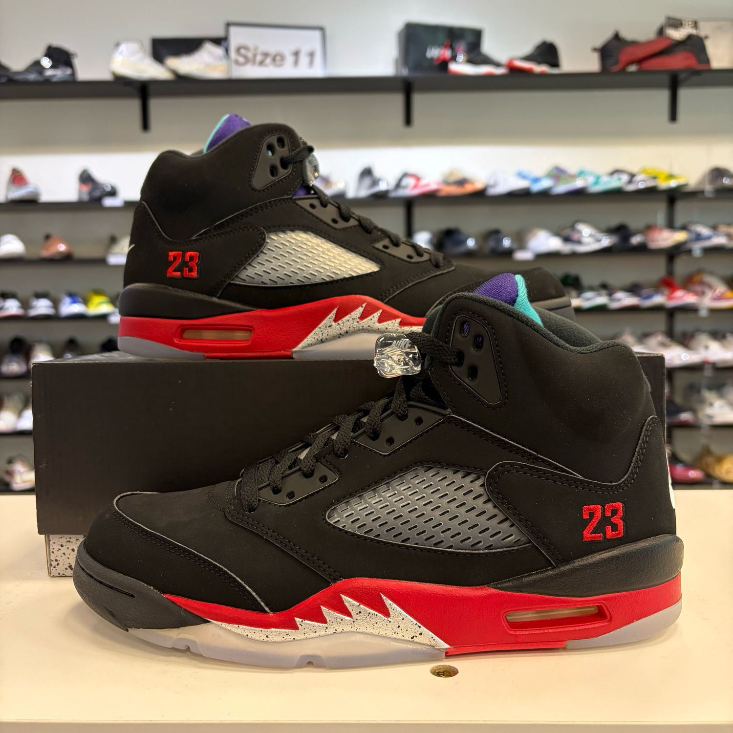 NEW AIR JORDAN 5 TOP 3