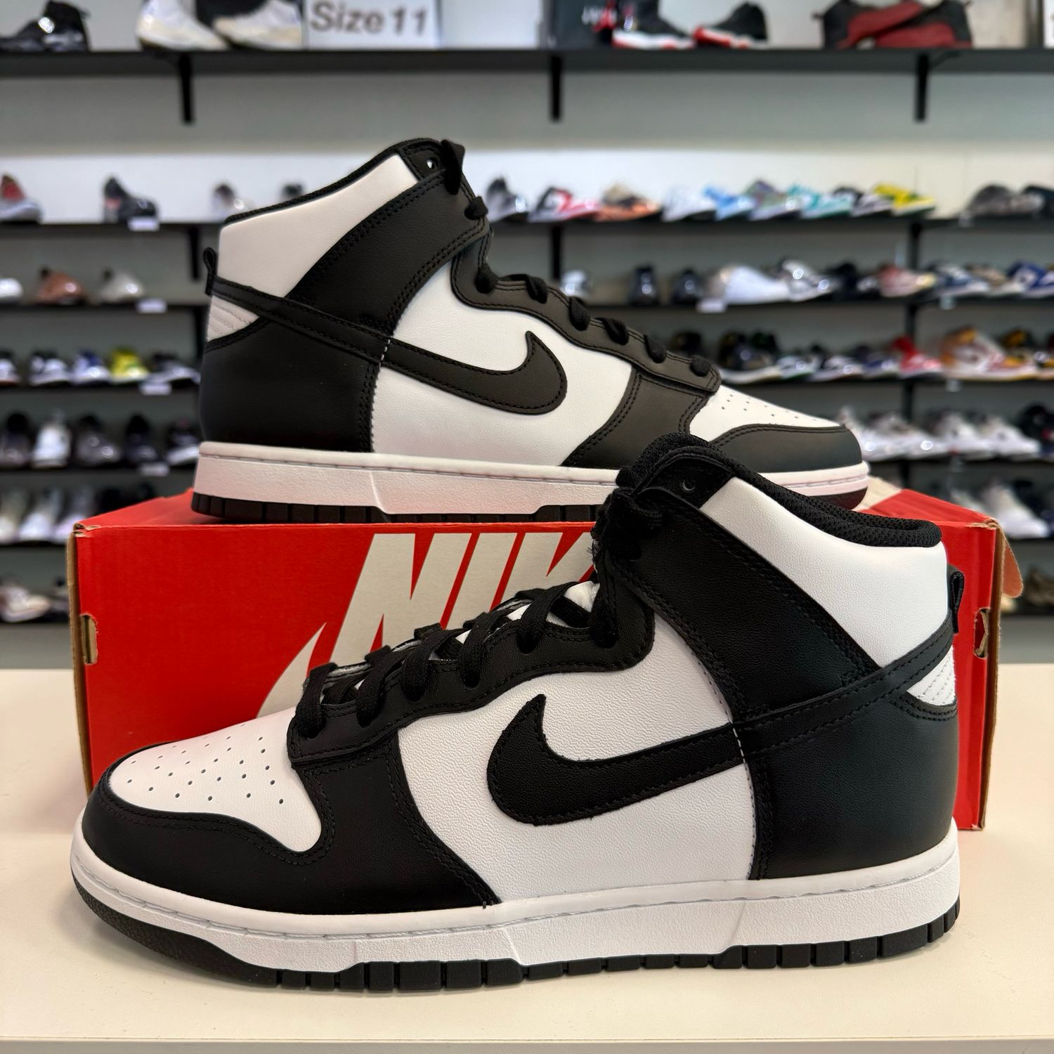 NEW NIKE DUNK HIGH PANDA (RED CHECK 2021)