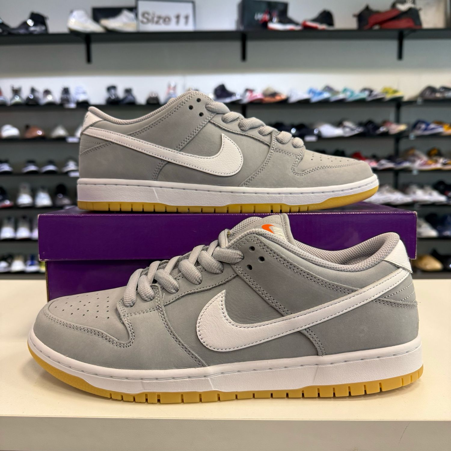 NEW NIKE SB DUNK LOW PRO ORANGE LABEL WOLF GREY