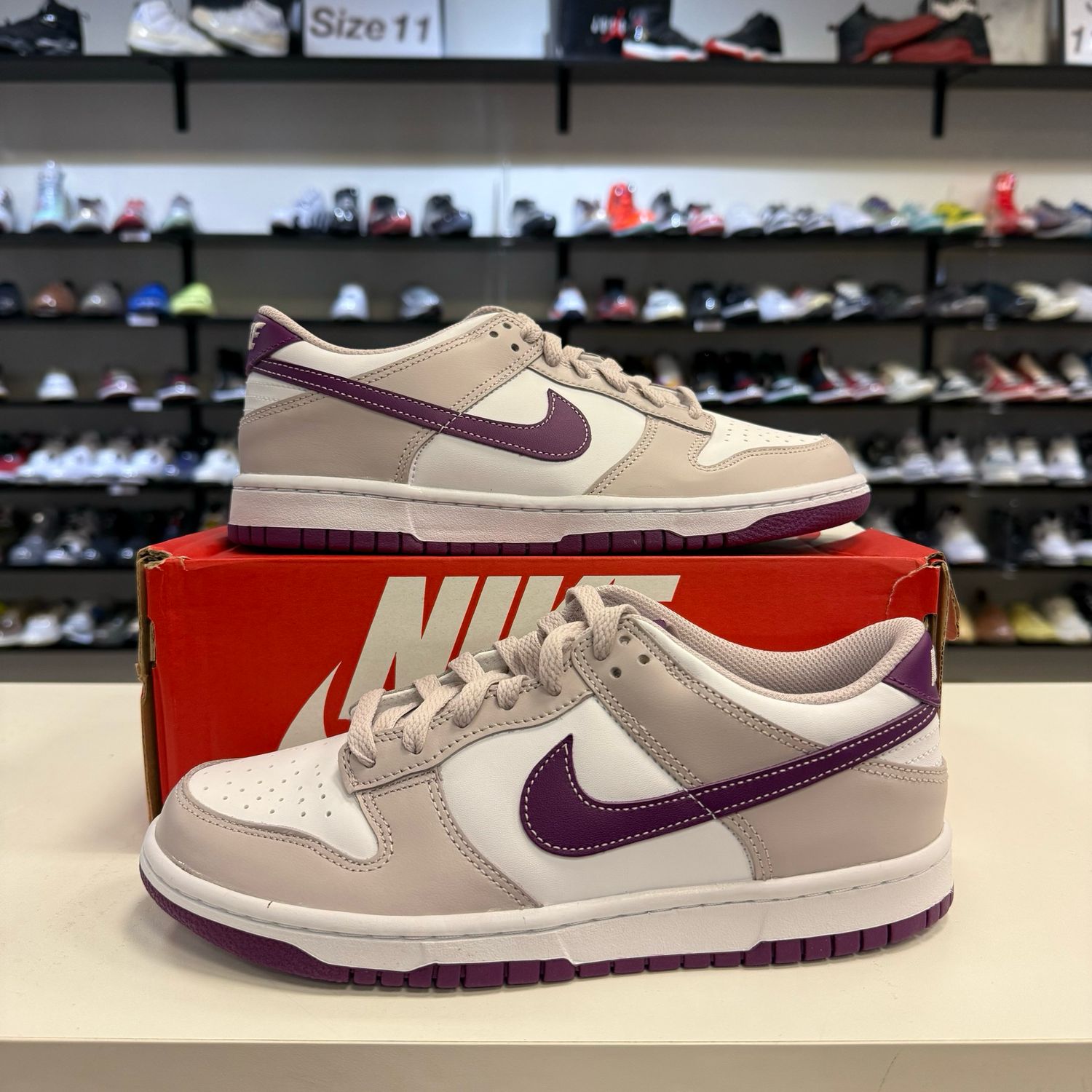 NEW NIKE DUNK LOW PLATINUM VIOLET (GS)
