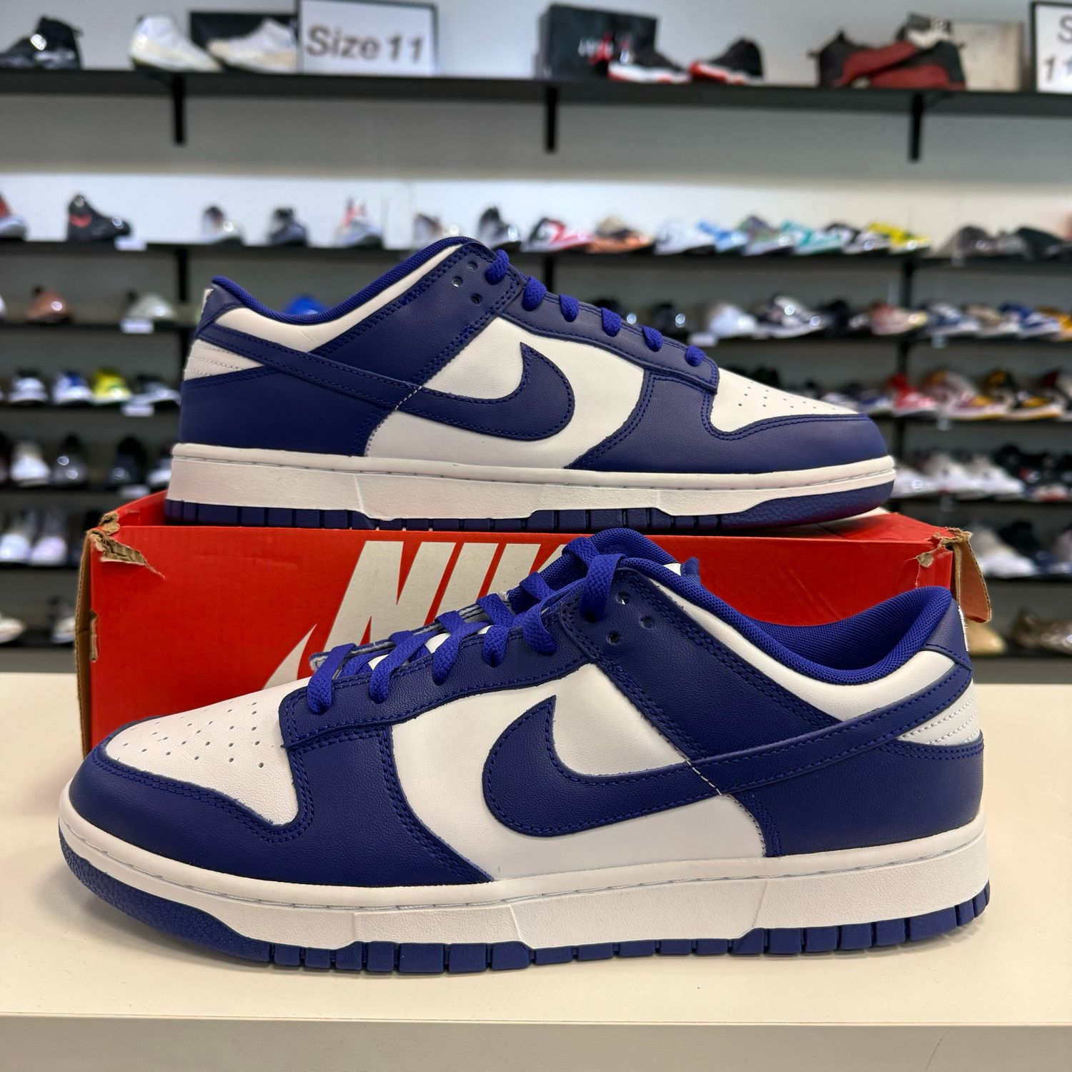 NEW NIKE DUNK LOW CONCORD