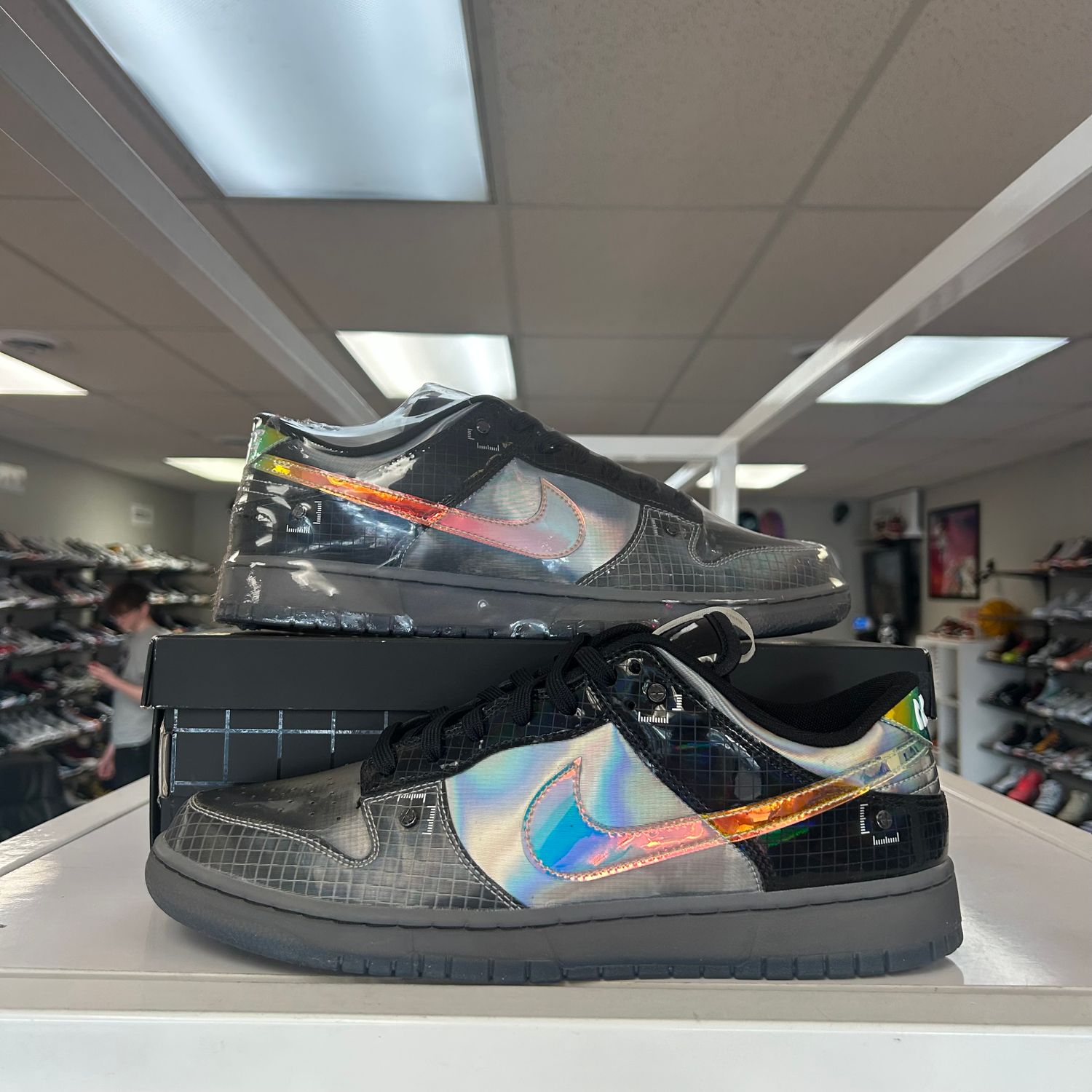 NEW NIKE DUNK LOW BETRUE TO YOUR DNA HYPERFLAT 