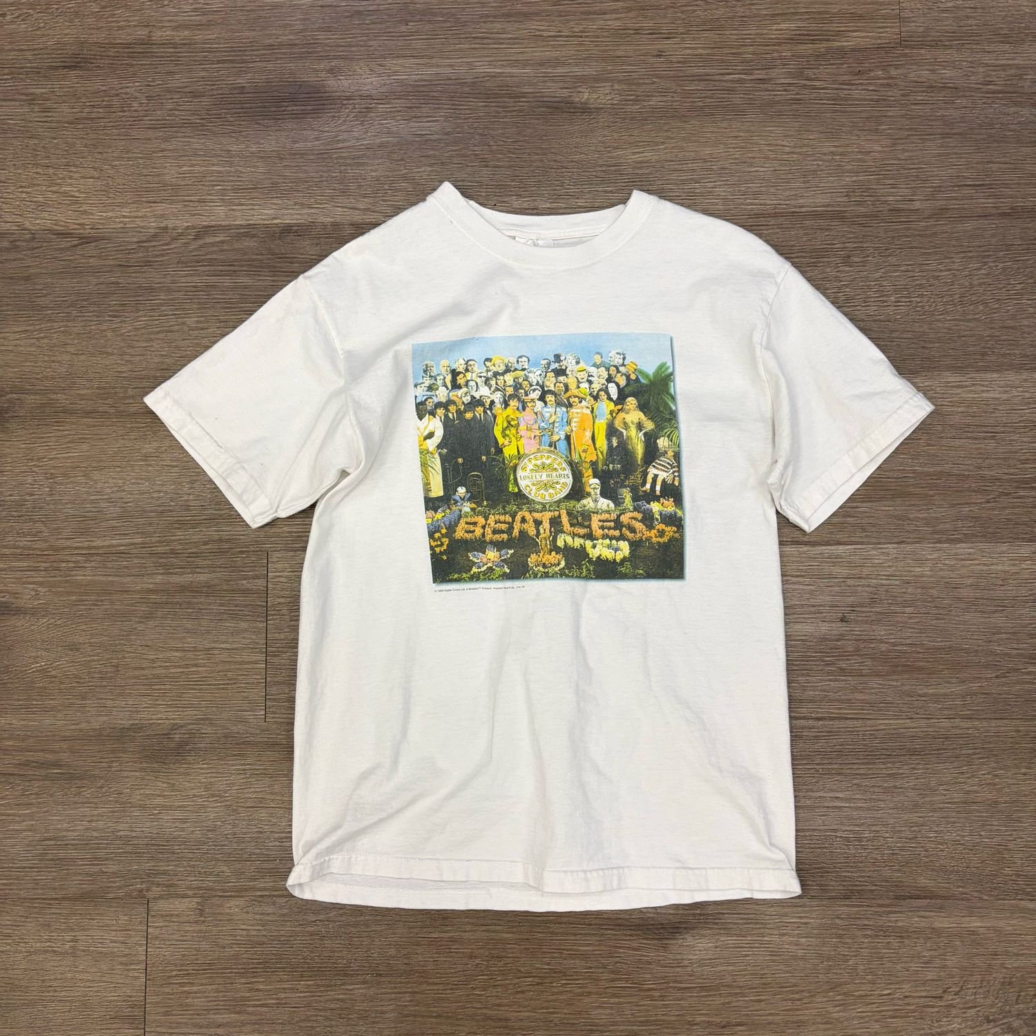 VINTAGE 90S THE BEATLES LONELY HEARTS CLUB TEE M