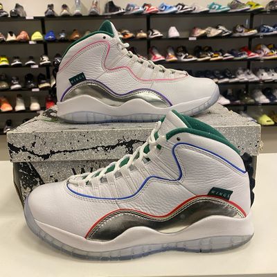 PO AIR JORDAN 10 RETRO WINGS SIZE 8