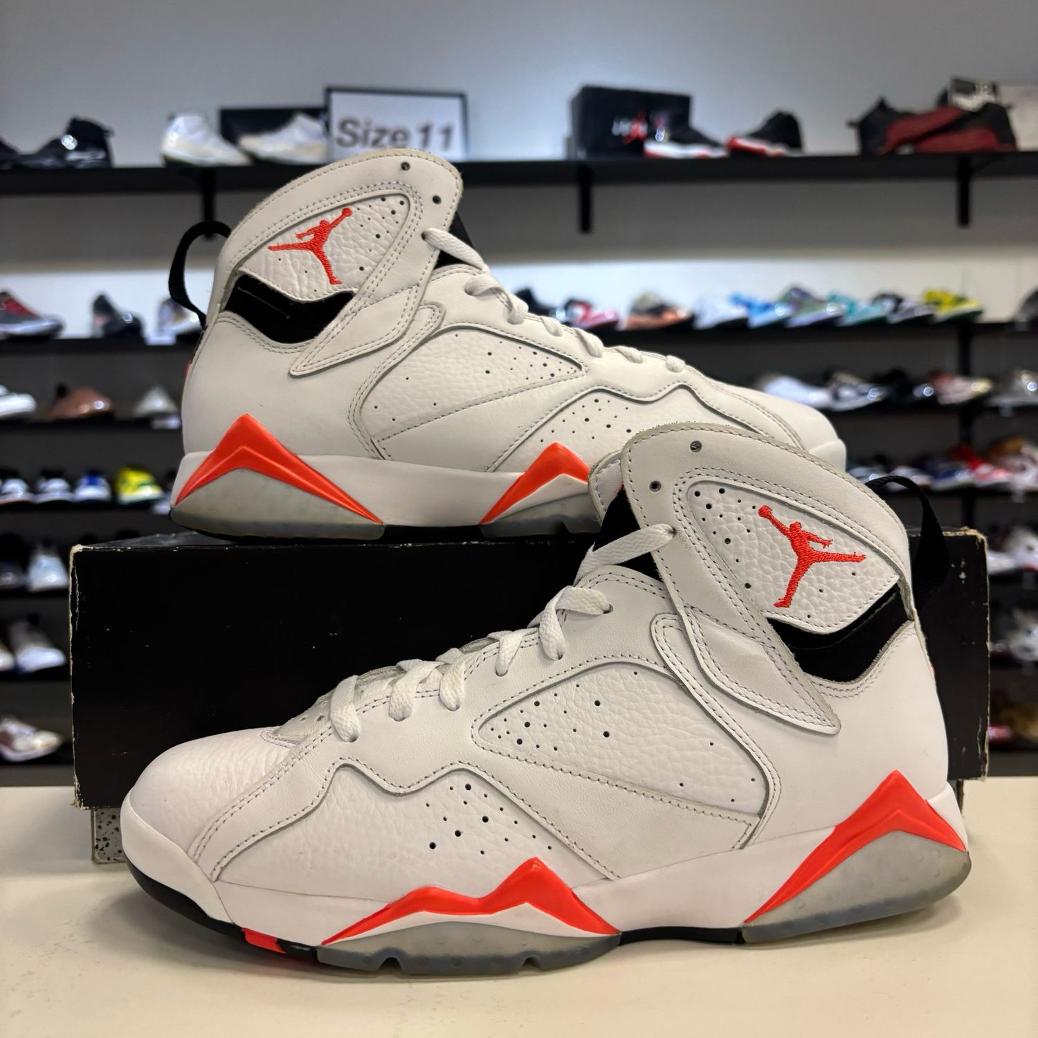 PO AIR JORDAN 7 RETRO WHITE INFRARED SIZE 8.5