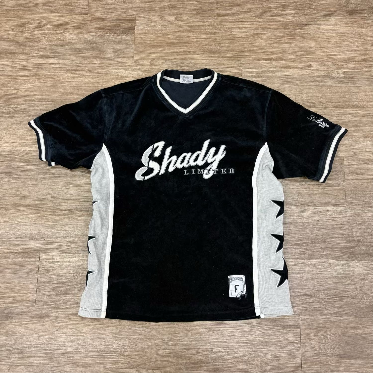 VINTAGE SHADY LIMITED Y2K SIZE L