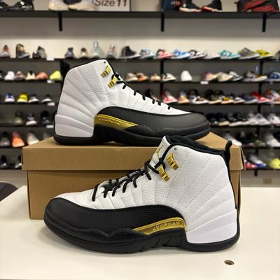 PO NB AIR JORDAN 12 ROYALTY TAXI SIZE 9