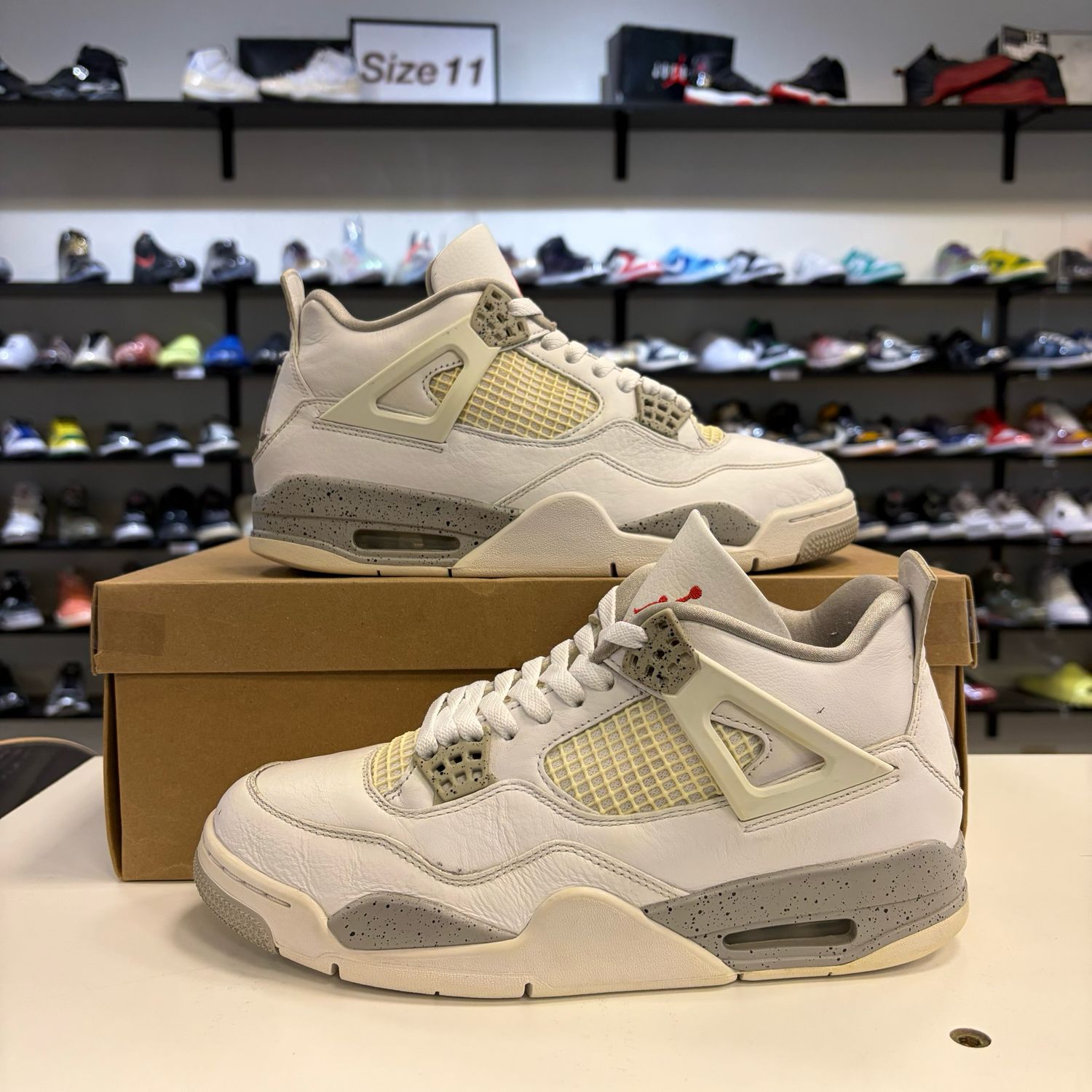 PO NB AIR JORDAN 4 WHITE OREO SIZE 9