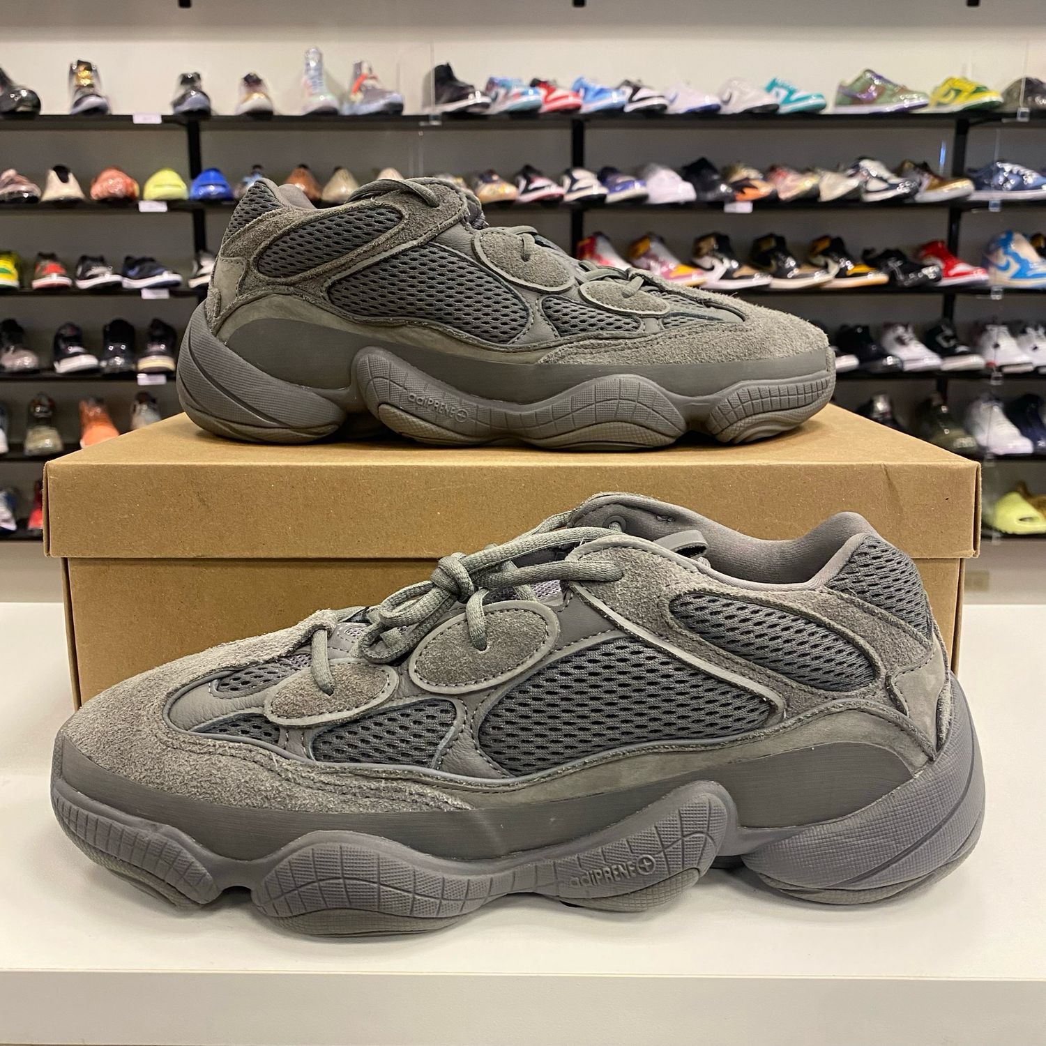PO NB ADIDAS YEEZY 500 GRANITE SIZE 11.5