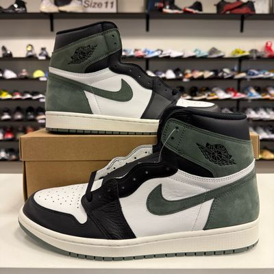 NEW (NO BOX) AIR JORDAN 1 CLAY GREEN SIZE 13 (EB)