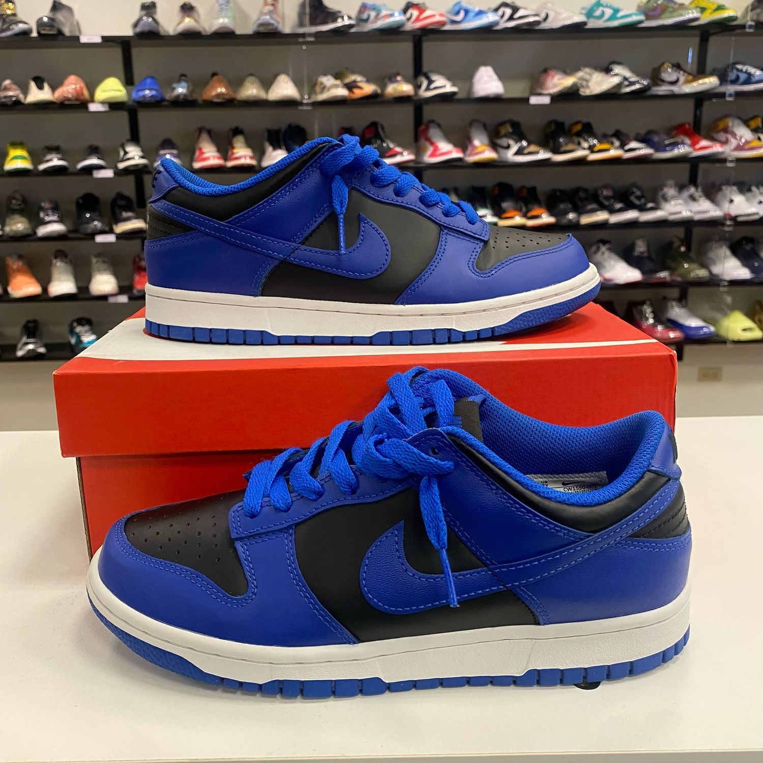 PO NIKE DUNK LOW RETRO HYPER COBALT SIZE 7