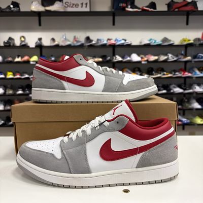 PO NB AIR JORDAN 1 LOW SE LIGHT SMOKE GREY GYM RED SIZE 13