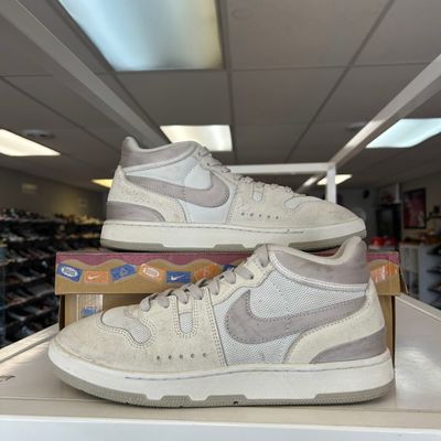 PO2 NIKE MAC ATTACK SP SOCIAL STATUS EB SX SIZE 10