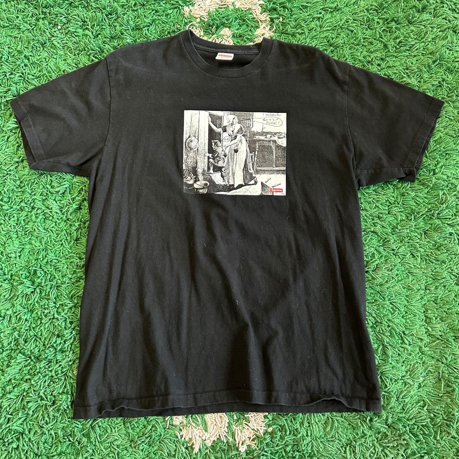 PO SUPREME MIKE KELLY HIDING FROM INDIANS TEE BLACK SIZE L