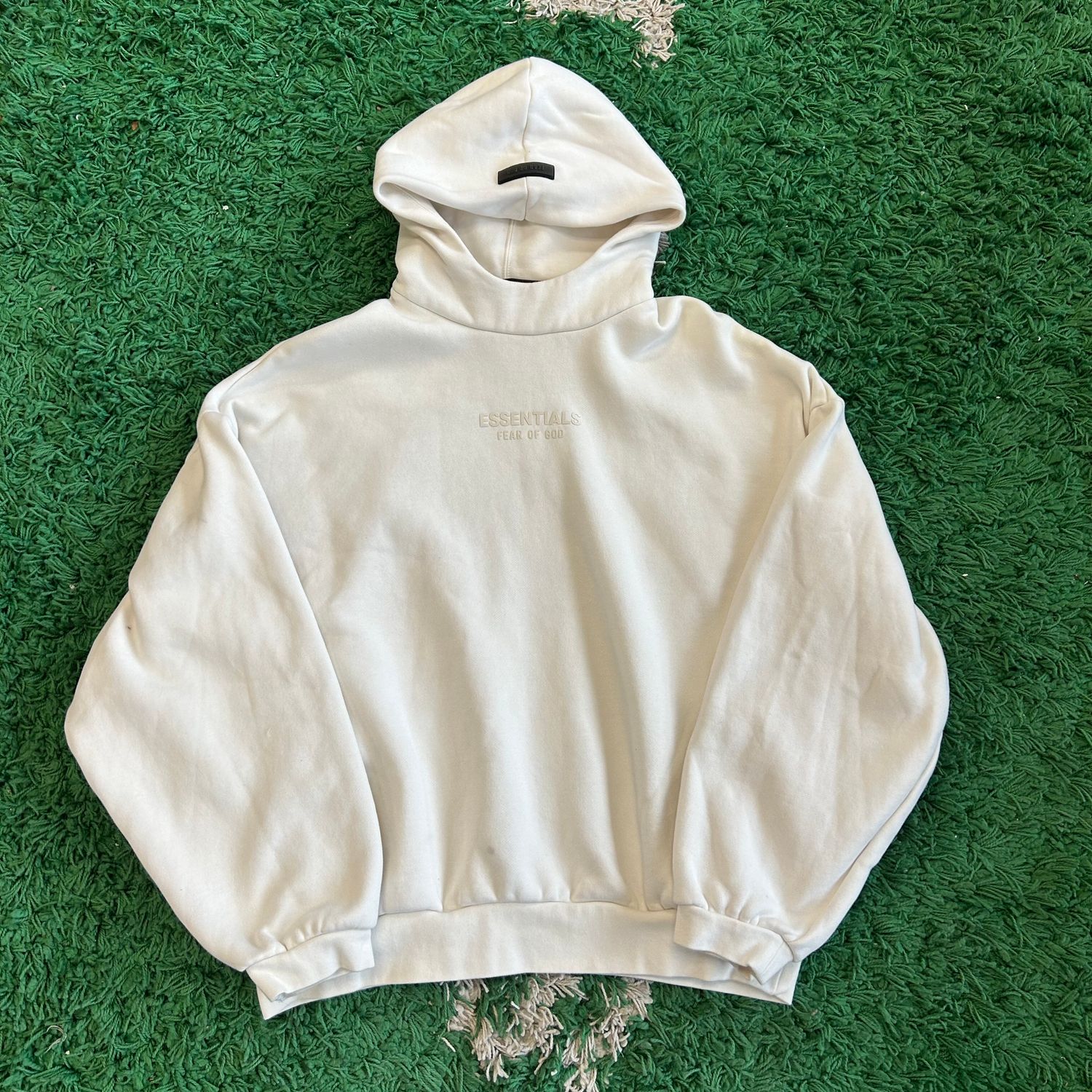 PO FEAR OF GOD ESSENTIALS RAGLAN HOODIE CLOUD DANCE SIZE M