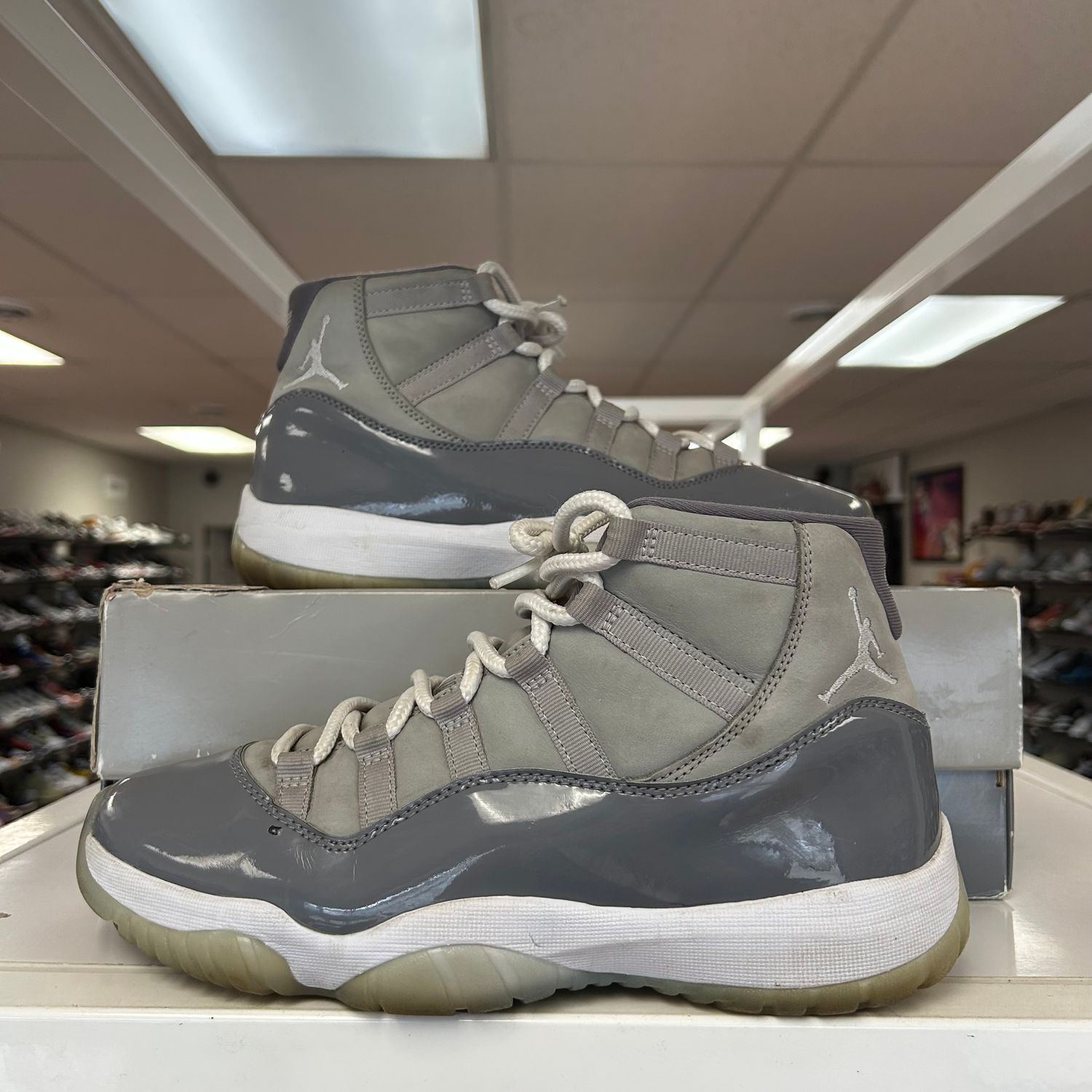 PO4 AIR JORDAN 11 COOL GREY EB SIZE 9.5