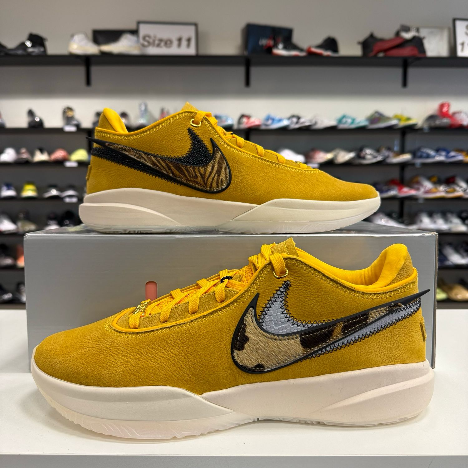 NEW NIKE LEBRON 20 UNKNWN ART BASEL SOUTH BEAST