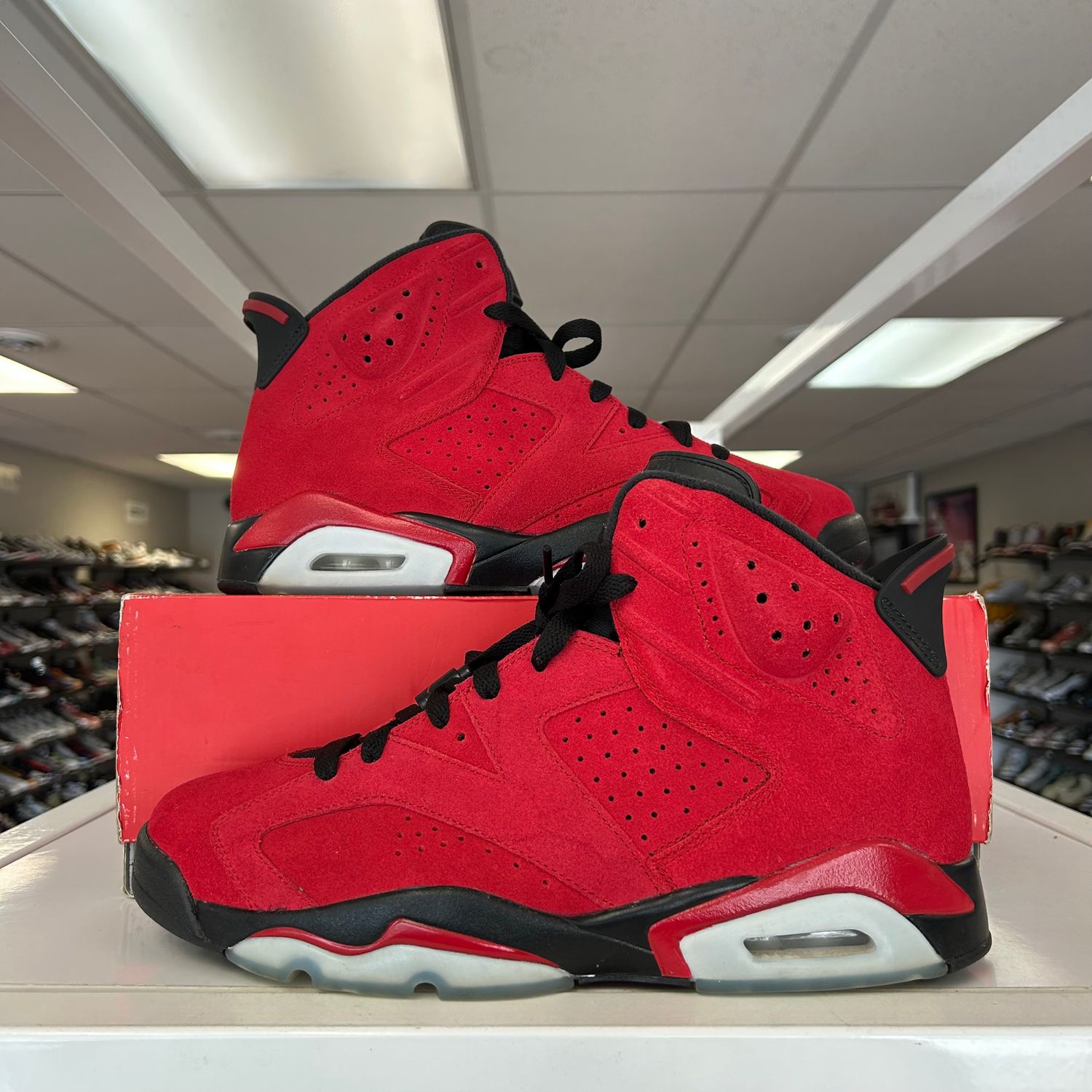 PO2 AIR JORDAN 6 RETRO TORO BRAVO EB SIZE 11.5