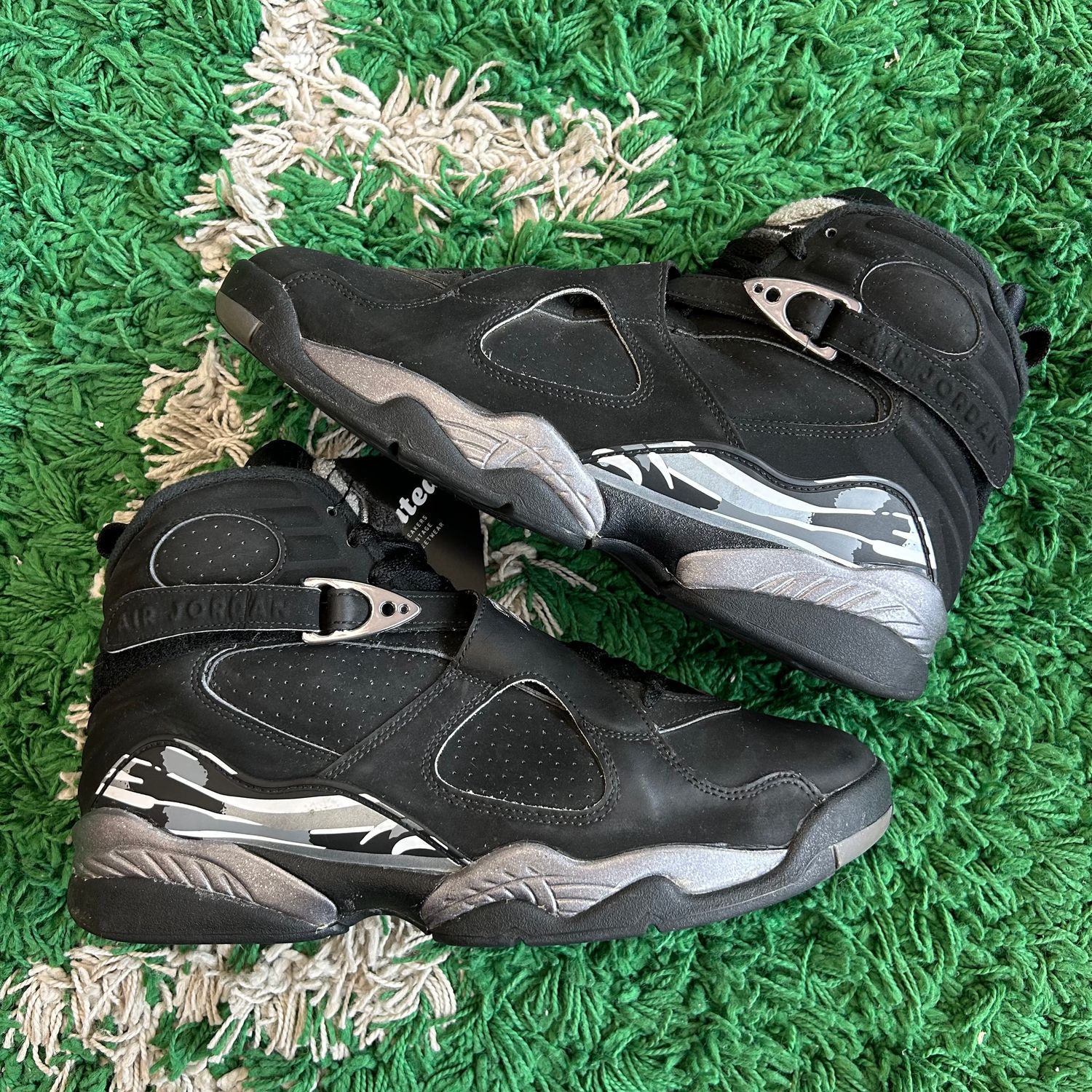 PO NB AIR JORDAN 8 CHROME SIZE 10.5