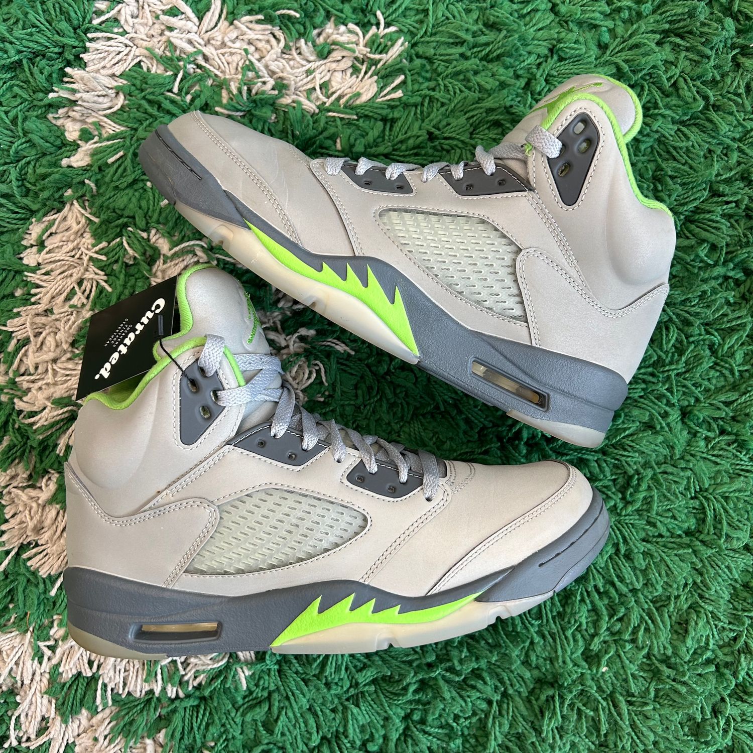 PO NB AIR JORDAN 5 GREEN BEAN SIZE 9.5