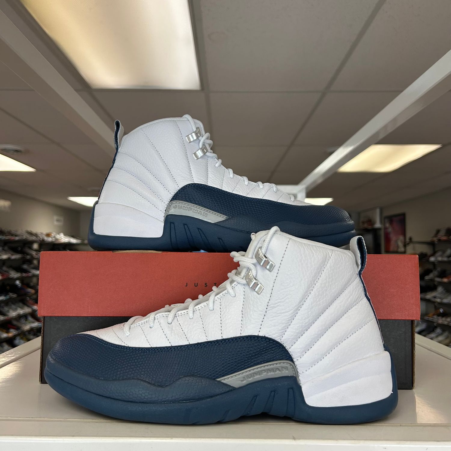 PO AIR JORDAN 12 FRENCH BLUE (2025) SIZE 10