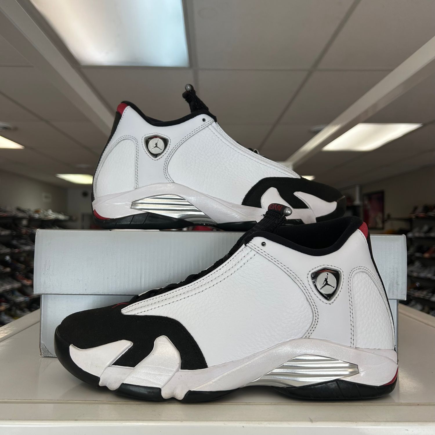 PO AIR JORDAN 14 RETRO BLACK TOE (2024) EB SIZE 9