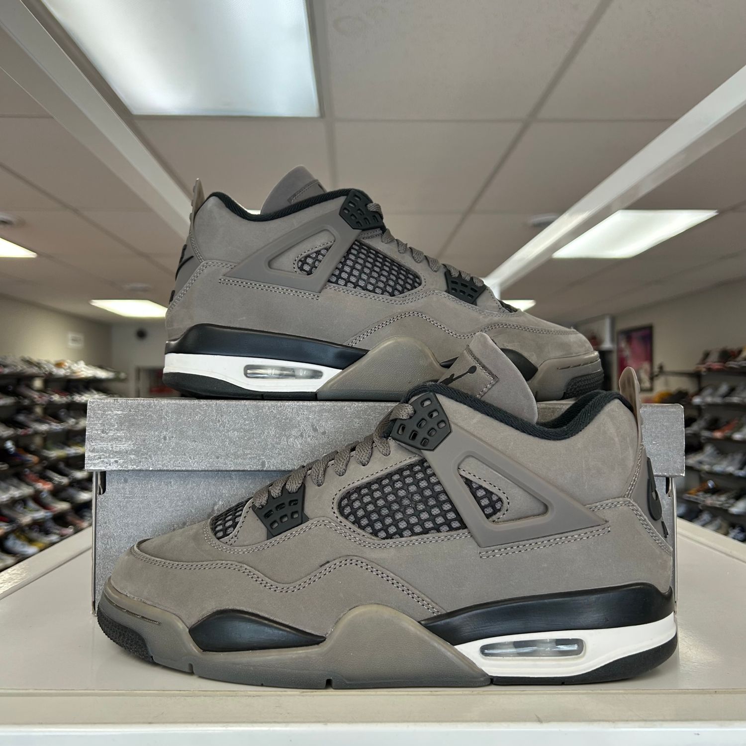 PO2 AIR JORDAN 4 RETRO CAVE STONE SIZE 10