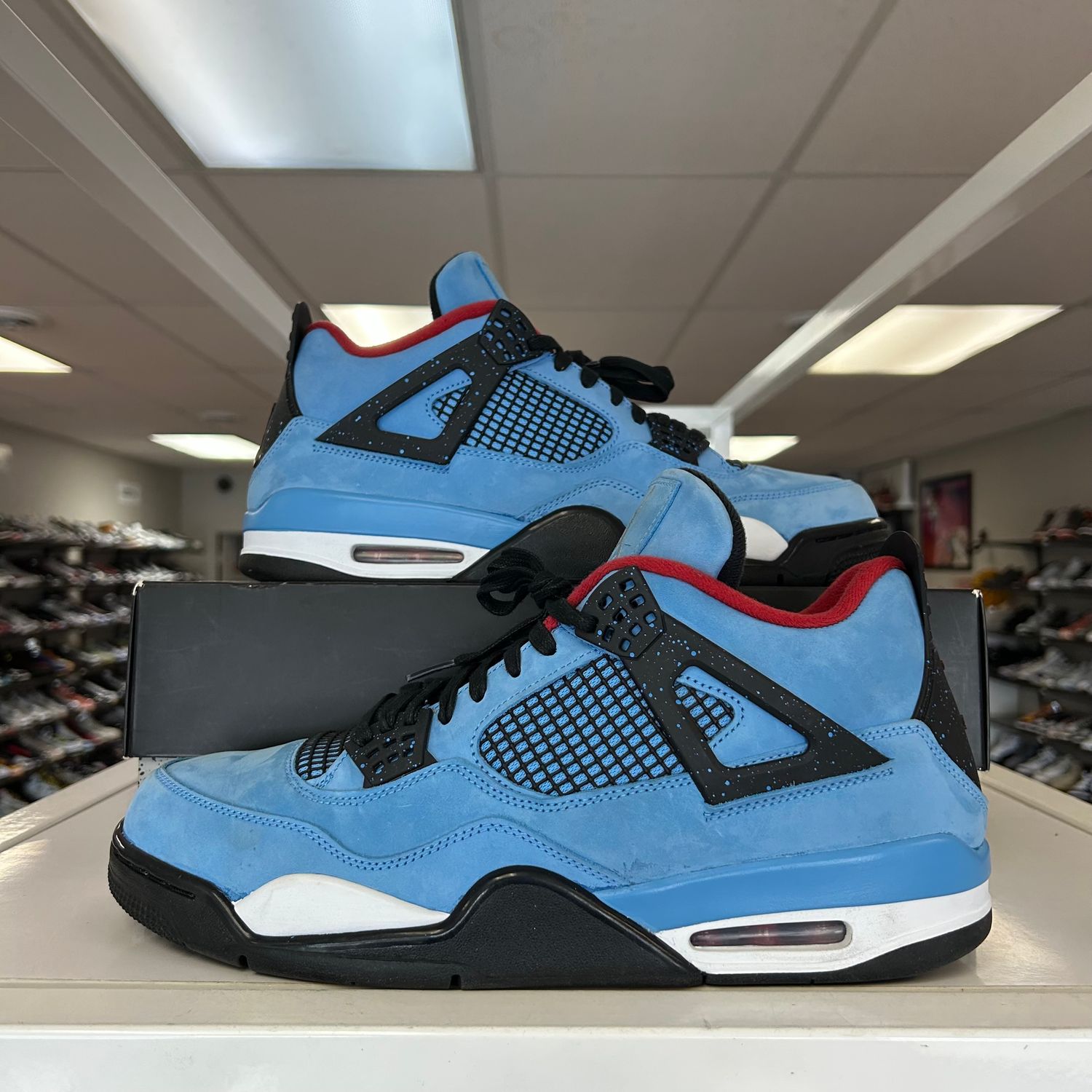 PO AIR JORDAN 4 TRAVIS SCOTT CACTUS JACK SIZE 13