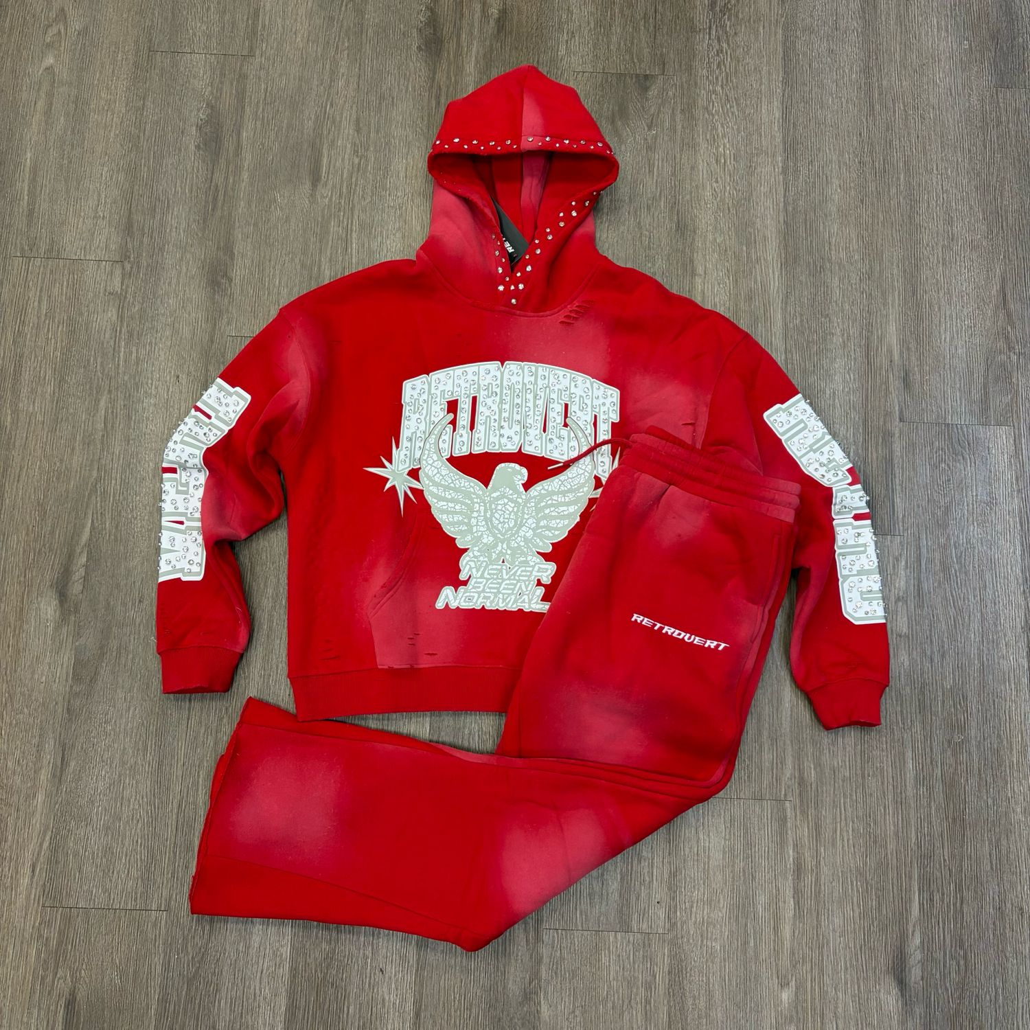 (SET) NEW RETROVERT RHINESTONE NEVER BEEN NORMAL EAGLE SET RED