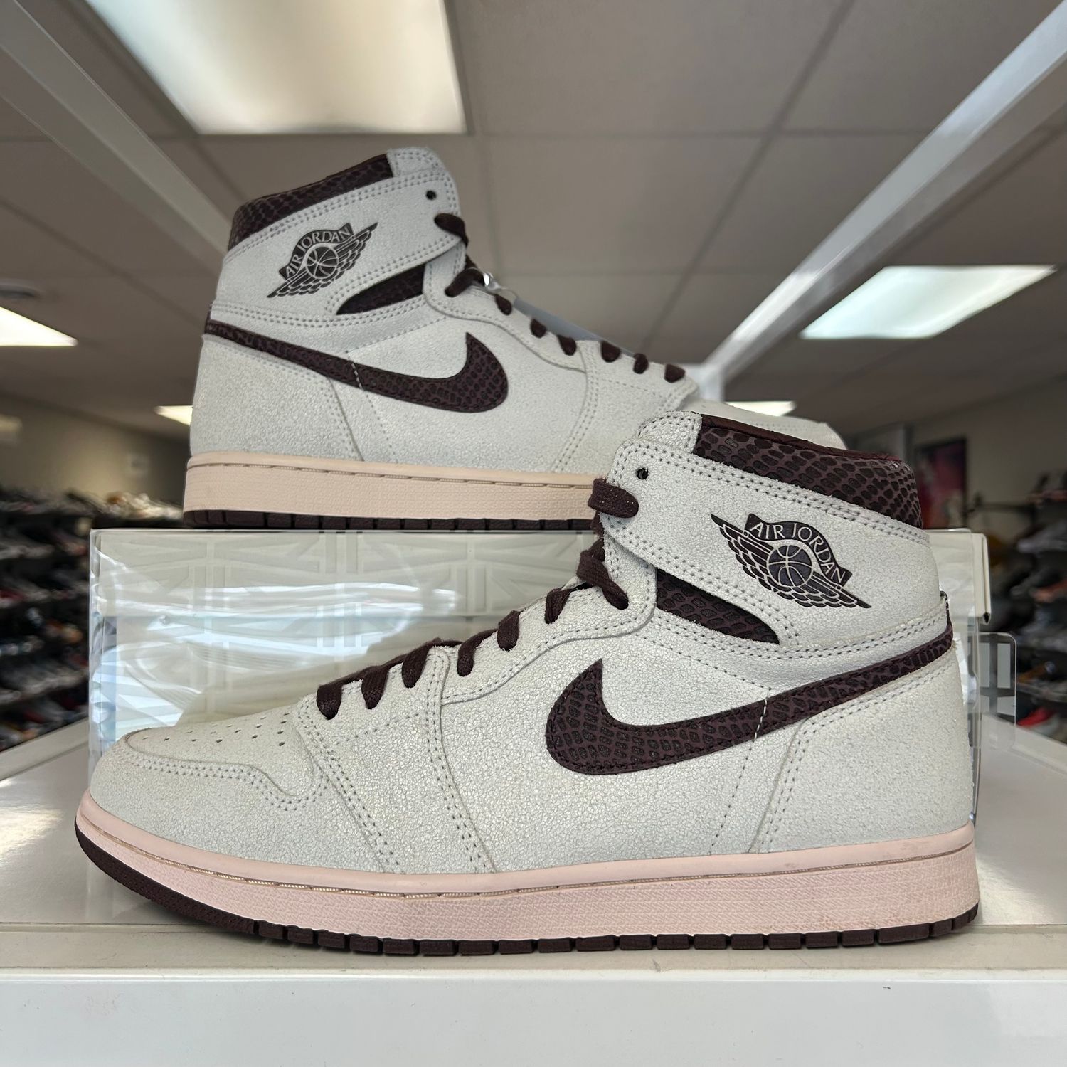 PO2 AIR JORDAN 1 RETRO HIGH OG A MA MANIERE EB SIZE 10.5