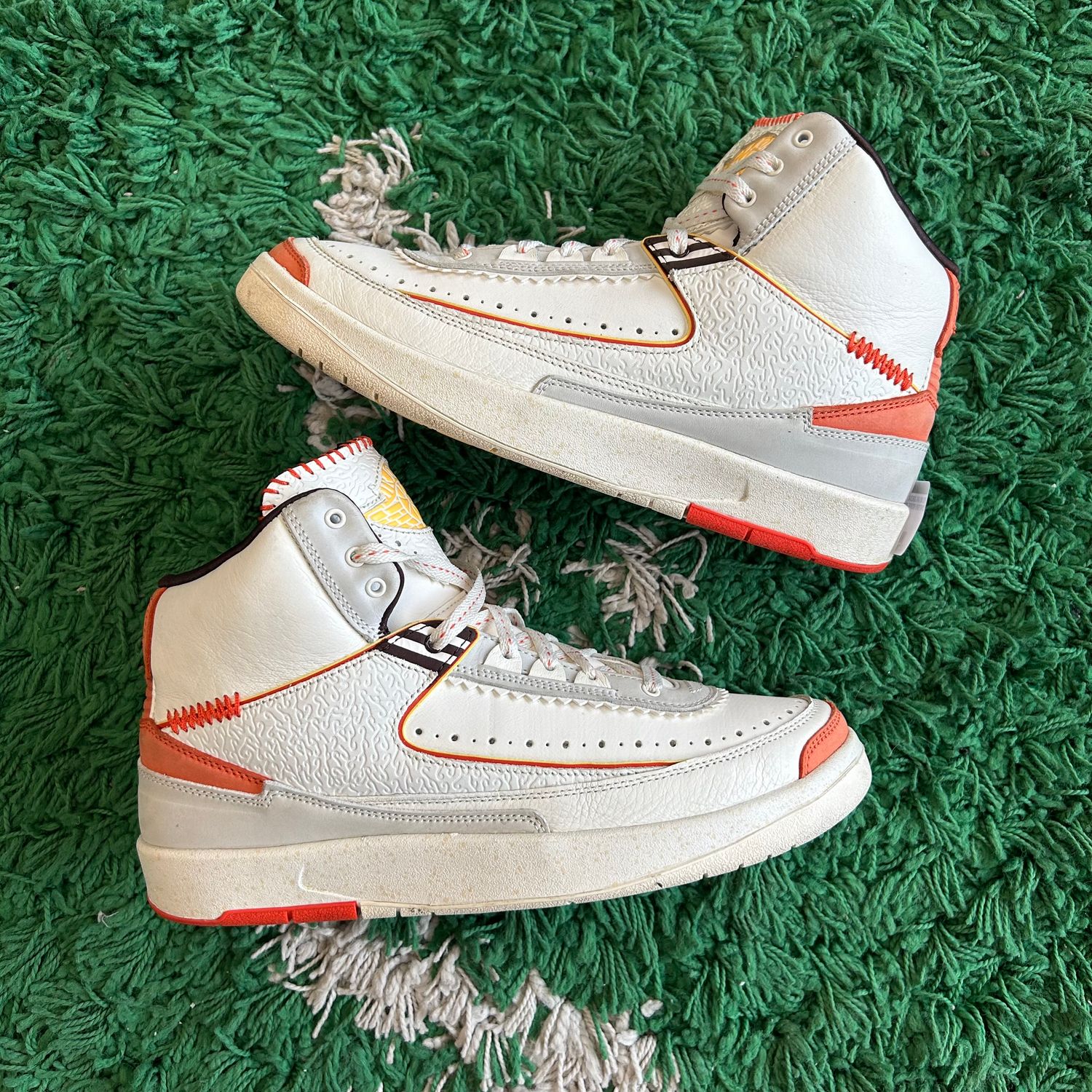 PO NB AIR JORDAN 2 SP MAISON CHATEAU ROUGE SIZE 9