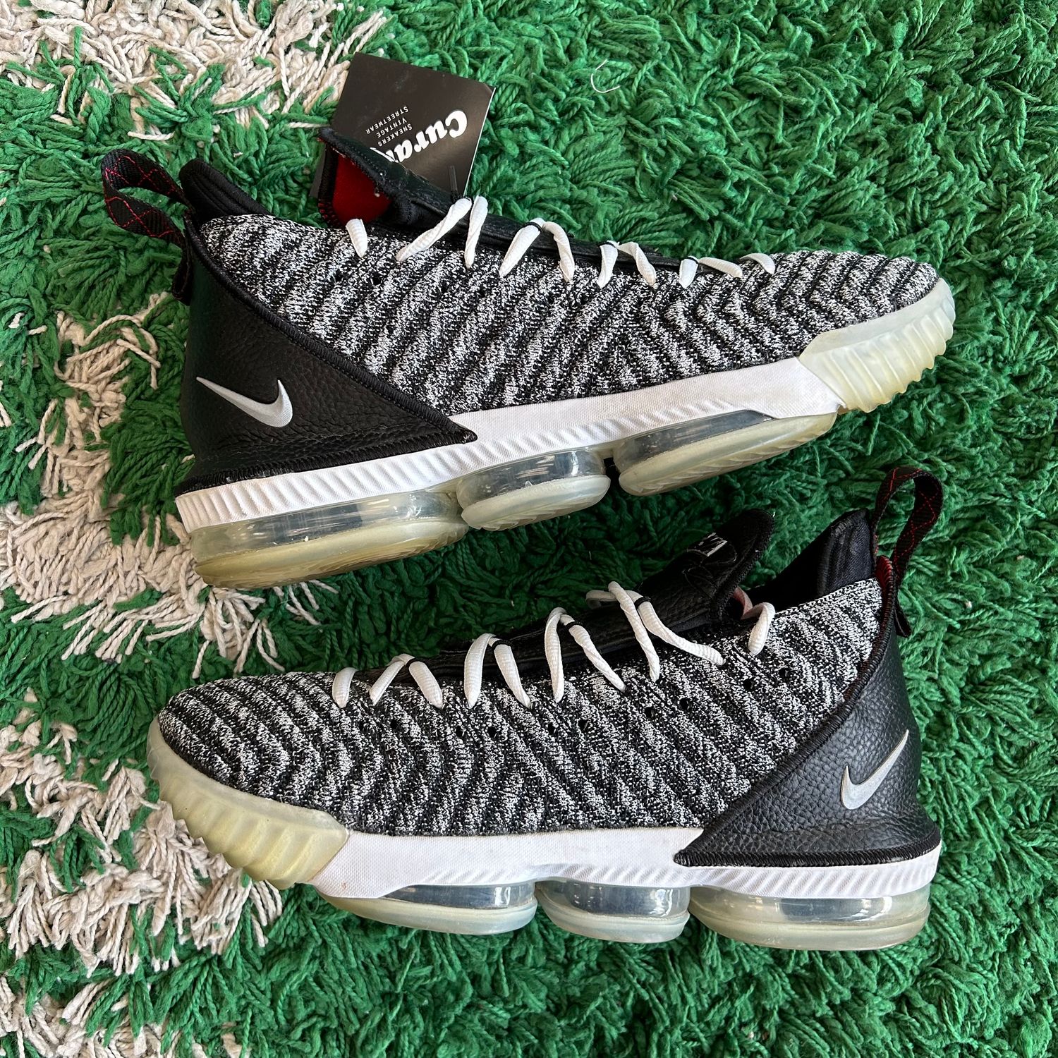 PO NB NIKE LEBRON JAMES XVI 16 OREO SIZE 10
