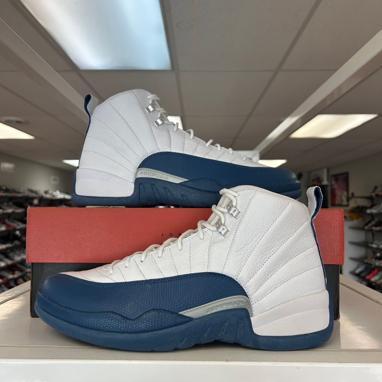 PO AIR JORDAN 12 RETRO FRENCH BLUE (2016) SIZE 12