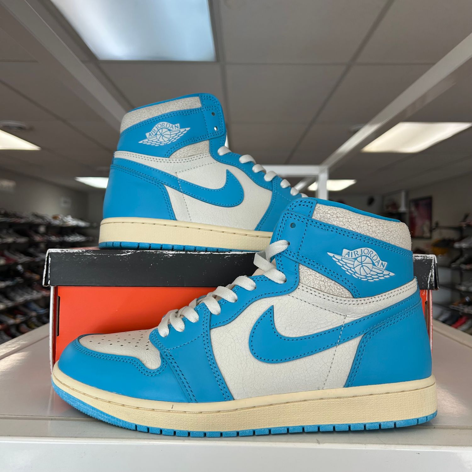 PO AIR JORDAN 1 RETRO HIGH OG UNC REIMAGINED SIZE 9.5