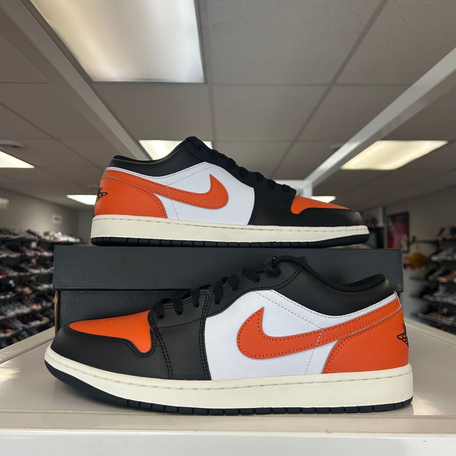 PO JORDAN 1 LOW SHATTERED BACKBOARD ALTERNATE SIZE 11.5